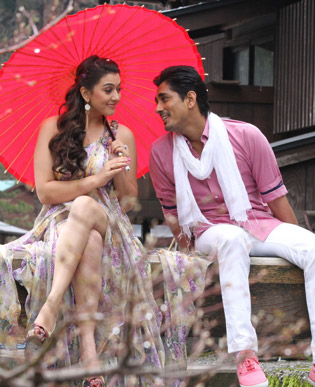 <p><span class='bannertitle'>Some thing Some thing gallery</span><br /><span class='bannerdescription'>Stills of telugu movie Some thing Some thing starring sidharth, hansika</span></p>