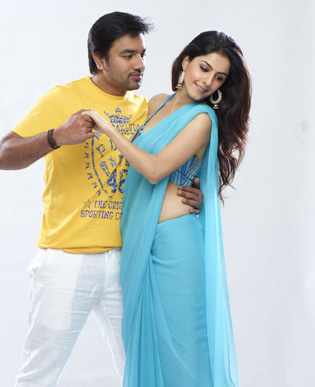 <p><span class='bannertitle'>Thillu Mullu gallery</span><br /><span class='bannerdescription'>Stills of tamil movie Thillu Mullu Starring  Shiva and Isha Talwar etc. thi is the remake of bollywood movie golmal</span></p>