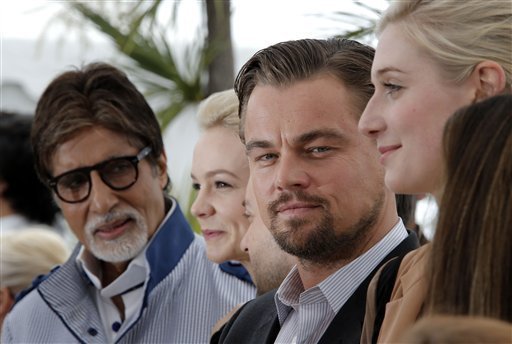 From left, actors Amitabh Bachchan, Carey Mulligan, Tobey Maguire and Leonardo DiCaprio pose for photographers during a photo call for the film The Great Gatsby at the 66th international film festival, in Cannes, southern France, Wednesday, May 15, 2013. (AP Photo/Lionel Cironneau) 
